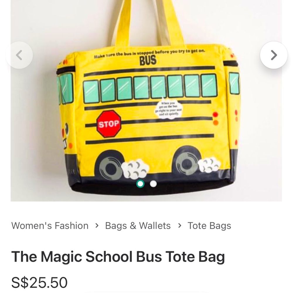 Adorable yellow school bus tote bag! In mint condition